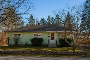 7 Alpine Dr, West Boylston, MA 01583 - Photo 1