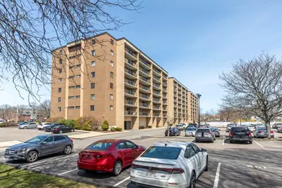 175 Quincy Shore Dr #B33, Quincy, MA 02171 - Photo 1