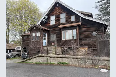 621 Sunderland Rd, Worcester, MA 01604 - Photo 1