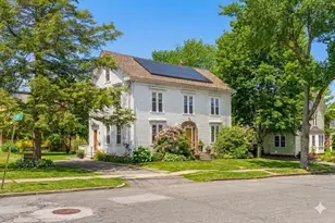 32 Ashland St, Newburyport, MA 01950 - Photo 1