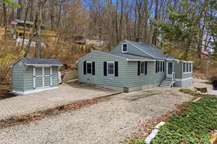 5 Collette Dr, Holland, MA 01521 - Photo 1
