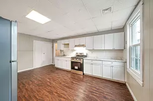 186 John St, Fall River, MA 02721 - Photo 1