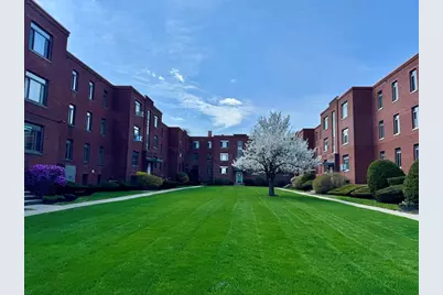 8 Ashland Street #8G, Worcester, MA 01609 - Photo 1