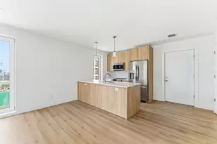 1035 Commonwealth Ave, Boston, MA 02215 - Photo 1