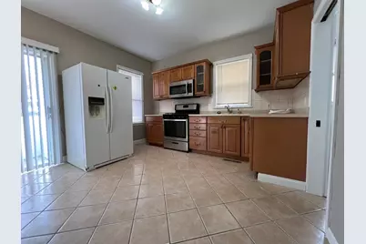 132 Buttonwood #1, Boston, MA 02125 - Photo 1