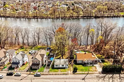 964 Main St, Holyoke, MA 01040 - Photo 1