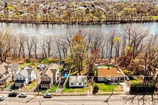 964 Main St, Holyoke, MA 01040 - Photo 1