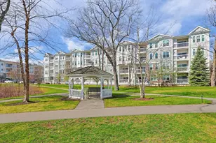 36 Augustus Ct, Reading, MA 01867 - Photo 1