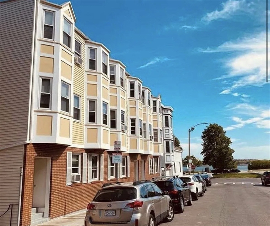 206 H St #3, Boston, MA 02127 - MLS 73504249 - Coldwell Banker
