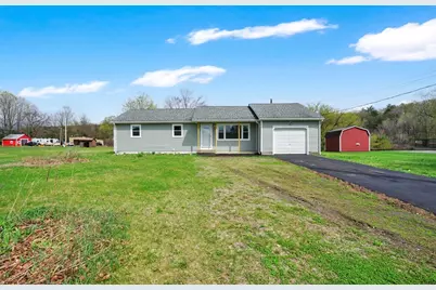 258 Rock Valley Rd, Holyoke, MA 01040 - Photo 1