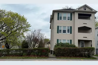 352 Chandler St #1, Worcester, MA 01602 - Photo 1