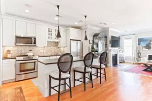 525 E 7th St, Boston, MA 02127 - Photo 1