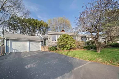 66 Roosevelt Rd #66, Newton, MA 02459 - Photo 1