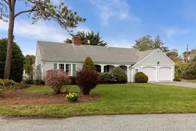 2 Par 3 Dr, Yarmouth, MA 02664 - Photo 1