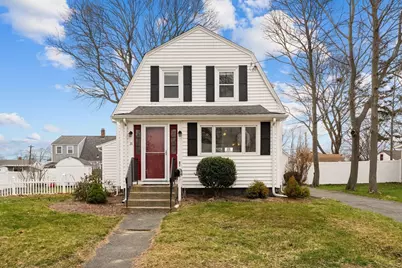 31 Howe St, Quincy, MA 02169 - Photo 1