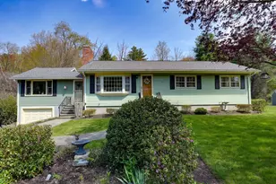 14 Mohawk Dr, Northborough, MA 01532 - Photo 1