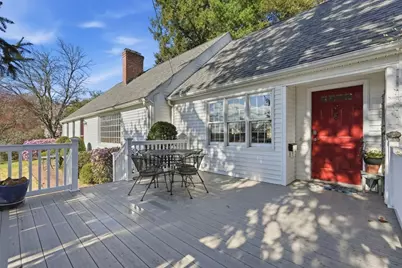 10 Dana St, Amherst, MA 01002 - Photo 1