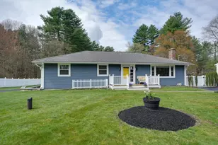 62 North St, Bellingham, MA 02019 - Photo 1