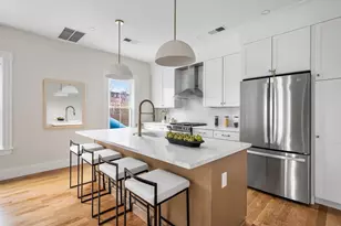 16 Harbor View St, Boston, MA 02125 - Photo 1