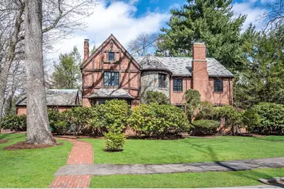 81 Brackett Rd, Newton, MA 02458 - Photo 1