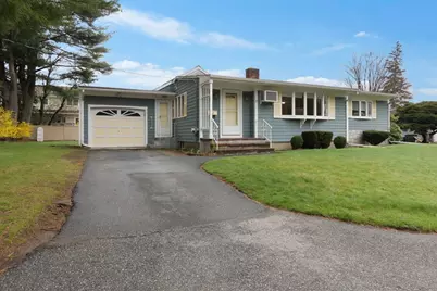 2 Standish Road, Lynnfield, MA 01940 - Photo 1