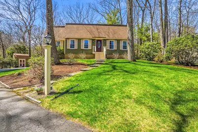 38 Bay Colony Dr, Ashland, MA 01721 - Photo 1