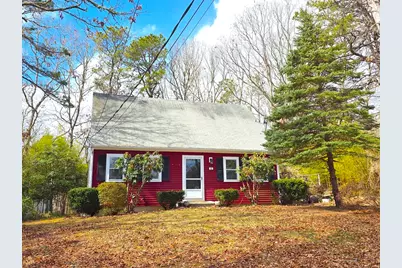 11 Webquish Ln, Mashpee, MA 02649 - Photo 1