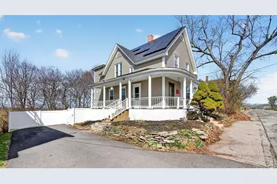 92 Ash St, Gardner, MA 01440 - Photo 1