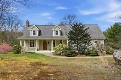 110 Turkey Hill Rd, Northampton, MA 01062 - Photo 1