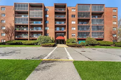 1 Summit Dr #58, Reading, MA 01867 - Photo 1