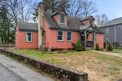 32 Longfellow Rd, Natick, MA 01760 - Photo 1