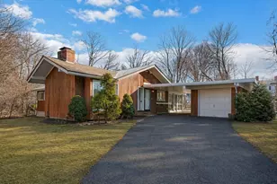 34 Karlton Cir, Andover, MA 01810 - Photo 1