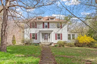884 Main St, Holden, MA 01520 - Photo 1