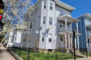 21 Bryant St, Everett, MA 02149 - Photo 1