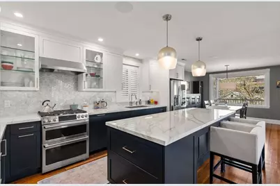 118 Kinnaird St #3, Cambridge, MA 02139 - Photo 1