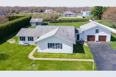 136 Old Fall River Road, Swansea, MA 02777 - Photo 1