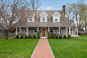 18 Crowes Ln, Hingham, MA 02043 - Photo 1