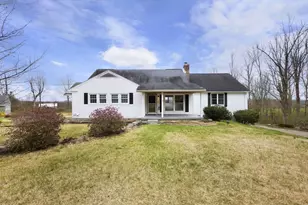 37 Goodnow Rd, Princeton, MA 01541 - Photo 1