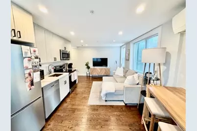 366 Hanover #4, Boston, MA 02113 - Photo 1