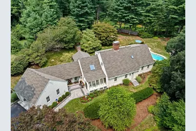 33 Herring Weir Rd, Duxbury, MA 02332 - Photo 1