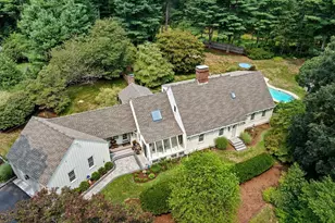 33 Herring Weir Rd, Duxbury, MA 02332 - Photo 1