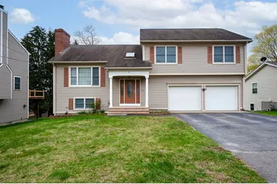 14 Belcourt Rd, Worcester, MA 01605 - Photo 1