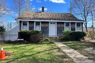 105R Main St, Kingston, MA 02364 - Photo 1