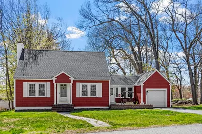 47 Austin St, Leominster, MA 01453 - Photo 1