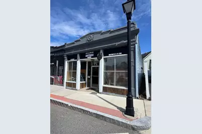 18 Bartlett Rd, Winthrop, MA 02152 - Photo 1