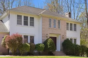 15 Blue Sky Dr, Westfield, MA 01085 - Photo 1