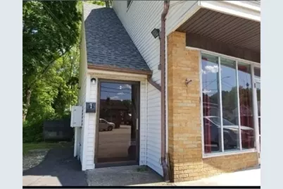 2 Fairlawn Ave #SUITE 2, Oxford, MA 01550 - Photo 1