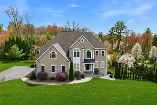 19 Crimson Dr, Shrewsbury, MA 01545 - Photo 1