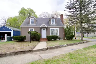 1657 Carew St, Springfield, MA 01104 - Photo 1