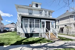 138 Davis St, Quincy, MA 02170 - Photo 1